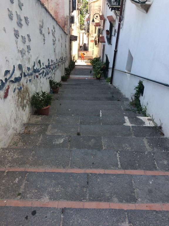 Il Capriccio Di Maria Guest House Vietri المظهر الخارجي الصورة